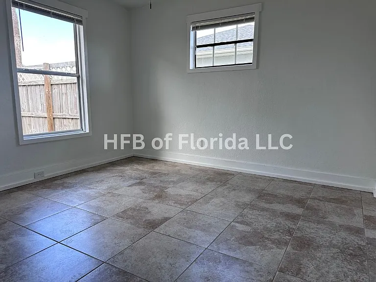 655 Old Dixie Hwy — Photo 14