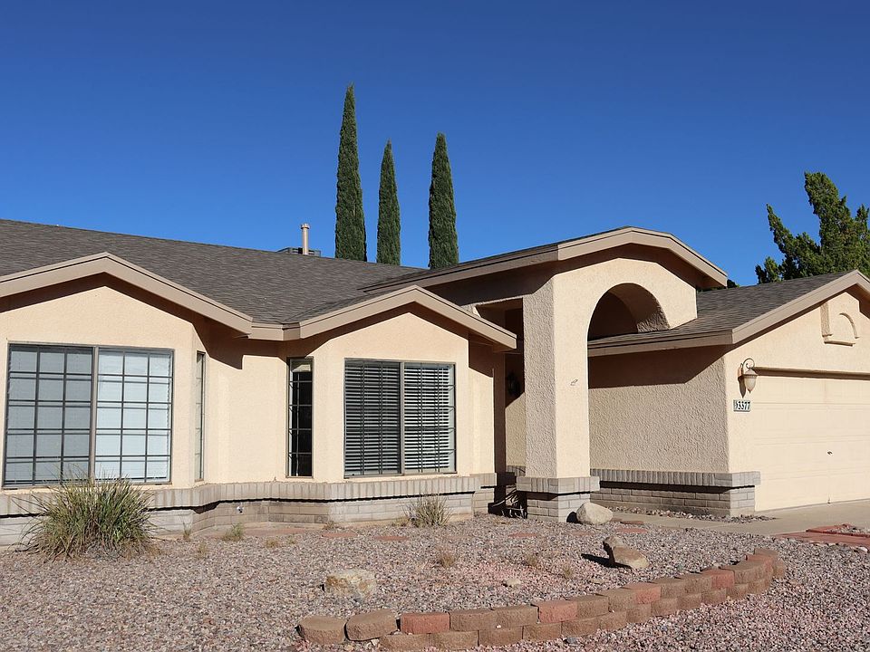 1st image of 3377 Thunderbird Dr