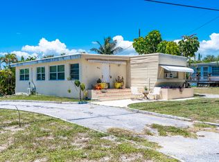2855 Tangerine Ln, West Palm Beach, FL 33403