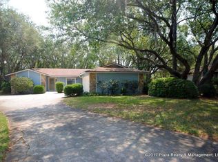 1701 E Hamlet Ln, Neptune Beach, FL 32266