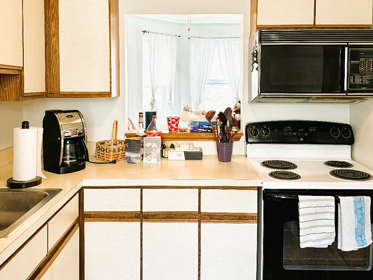 88 Gordon St #306 — Photo 4
