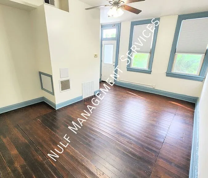 6066 Butler St — Photo 5