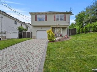 503 Prospect St, Hasbrouck Heights, NJ 07604