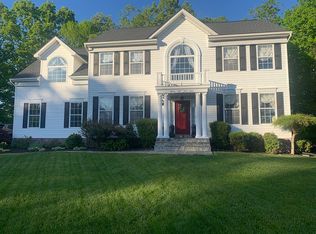 3804 Tullycross Ct, White Plains, MD