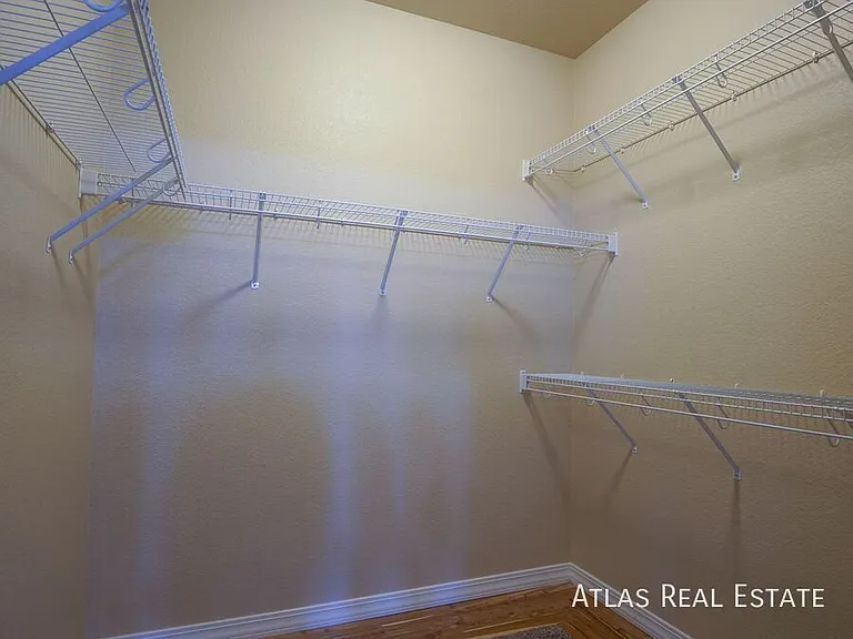 5828 Cumbre Vista Way — Photo 14
