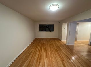 5543 N Campbell Ave APT 3C, Chicago, IL 60625