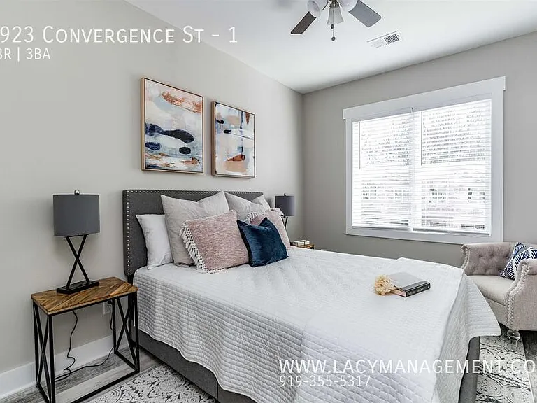 3923 Convergence St #1 — Photo 39