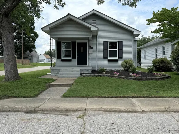 3221 Hillcrest Ter, Evansville, IN 47712