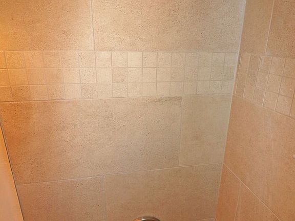 4th image of 4760 Kansas St APT I
