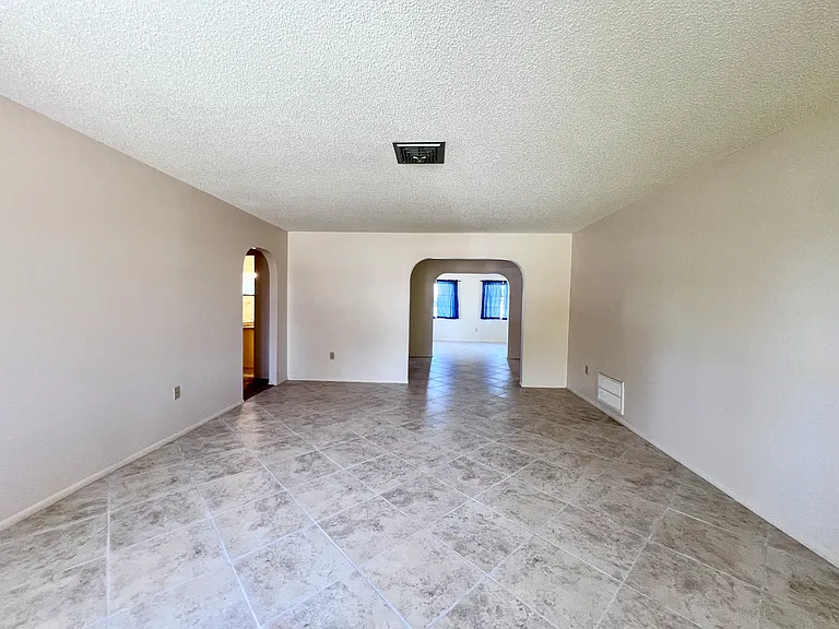 3264 Virginia Rd — Photo 5