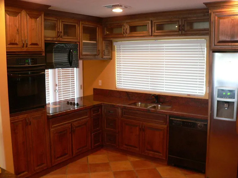 1873 E Alameda Dr — Photo 4