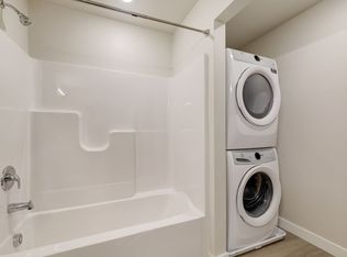 4914 Connemara Ct #16, Sheboygan, WI 53083