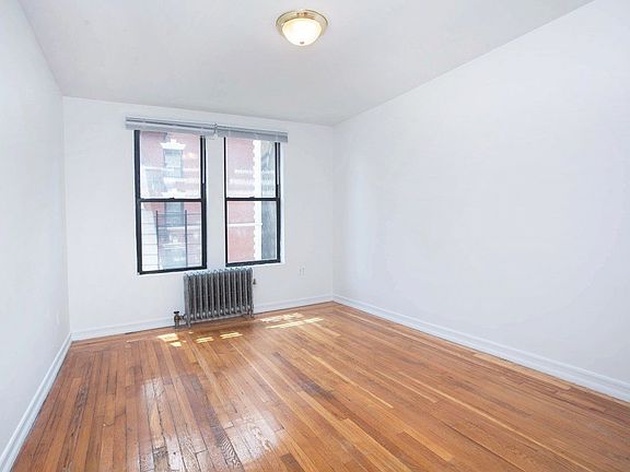 5th image of 601 W 149th St APT 42