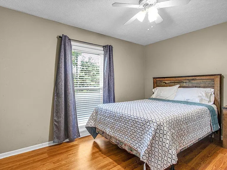 1204 Meadowridge Trl — Photo 18