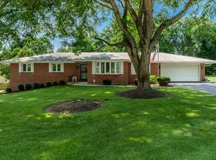 1441 Chokecherry Dr, Rockford, IL 61108