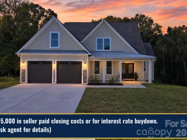 160 Pumice Dr, Statesville, NC 28625