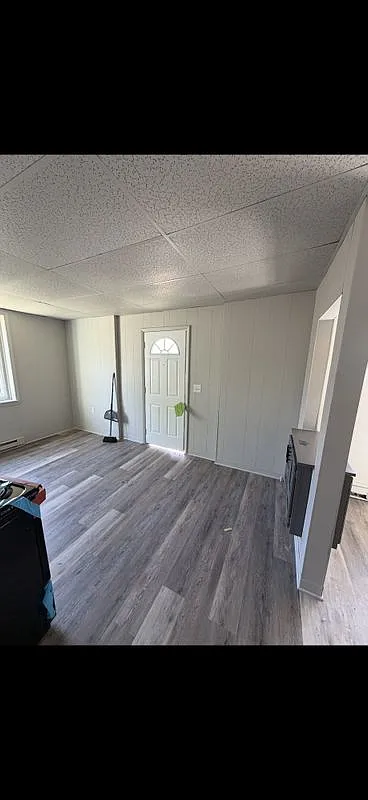 2 bed, 1.0 bath, 850 sqft, $925 — Photo 1