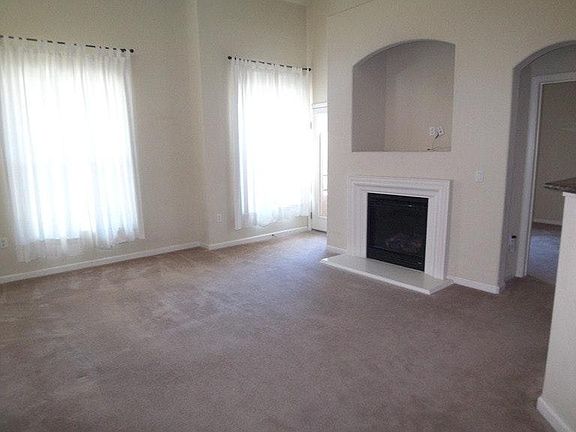5th image of 2440 Fontana St Unit 1