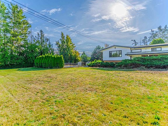 3rd image of 28508 Ranch Ave