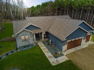 945 193rd St, Baldwin, WI 54002