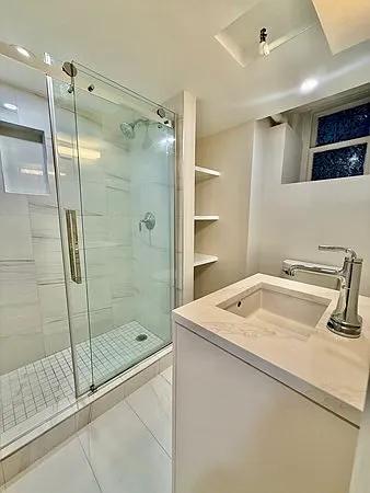 330 Dartmouth St #B1 — Photo 9