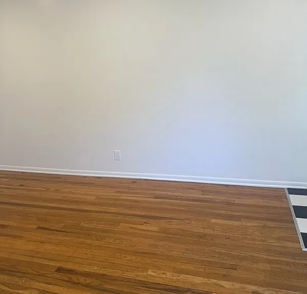 1814 N Hollywood Way #B — Photo 10
