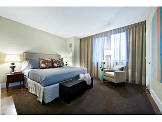 Sold by Corcoran | media 3