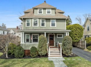 4 Middlesex St, Wellesley, MA 02482