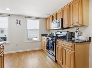 291 Broadway #2, Cambridge, MA 02139