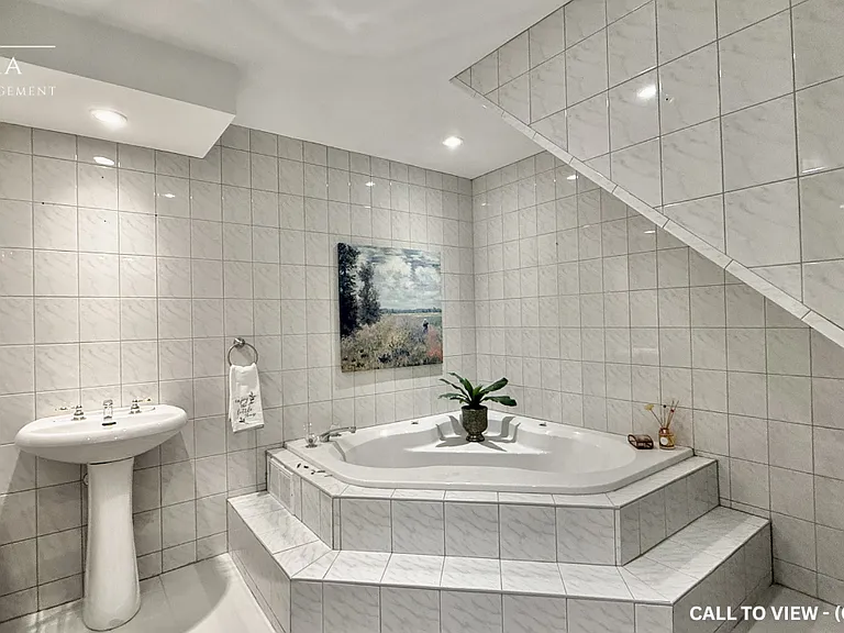 1 Radley St #2 — Photo 13