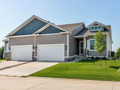 8932 Mockingbird Dr, West Des Moines, IA, 50266