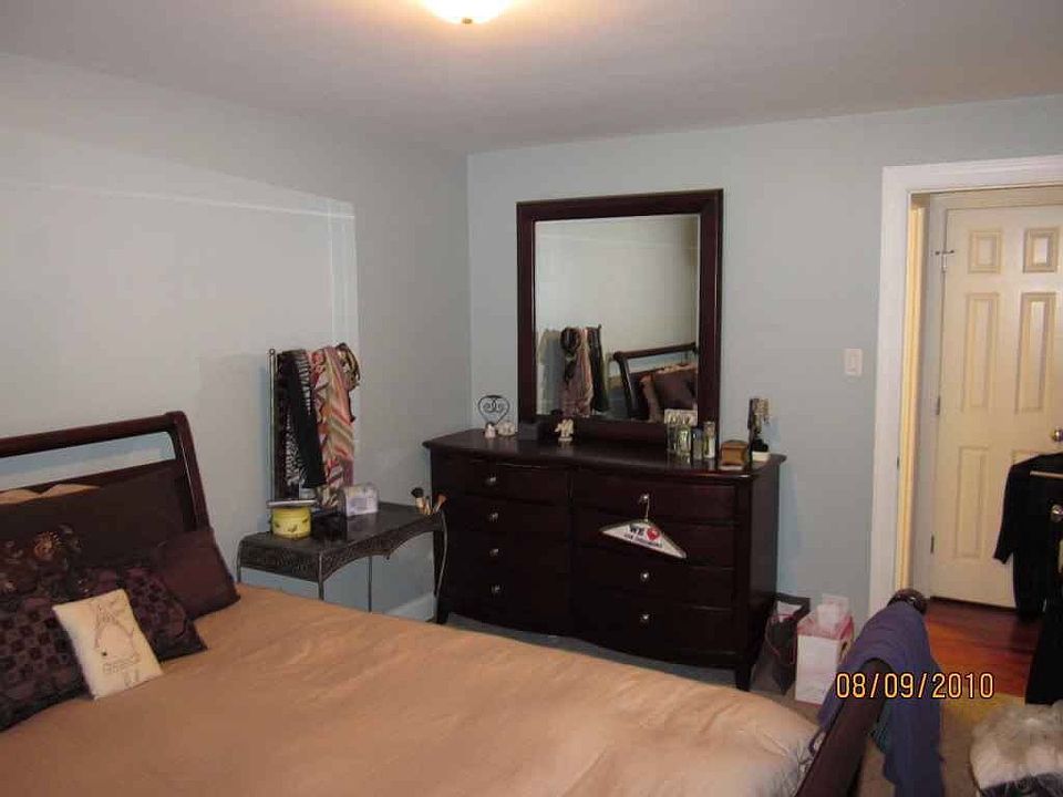1st image of 2622 W Catalpa Ave APT 10