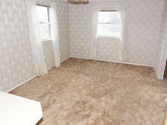 5th image of 6520 Millhoff Dr