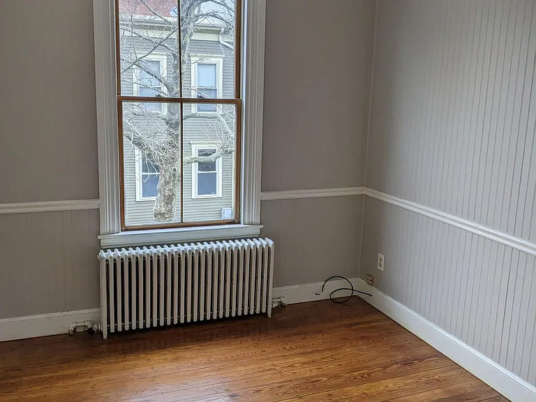 441 Pleasant St #6 — Photo 5