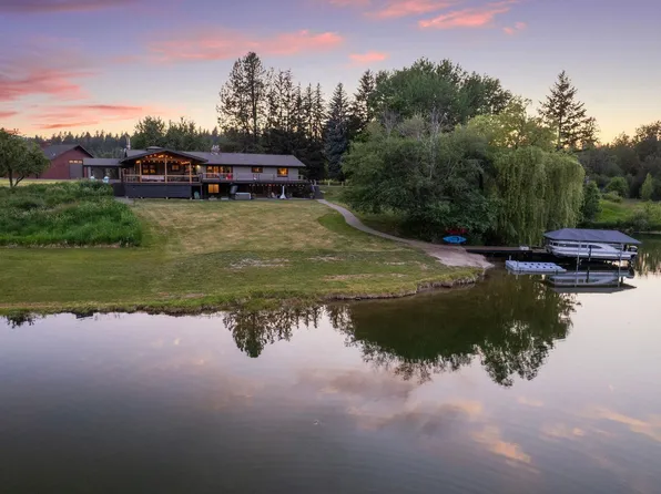 245 Woolsey Rd, Sagle, ID 83860