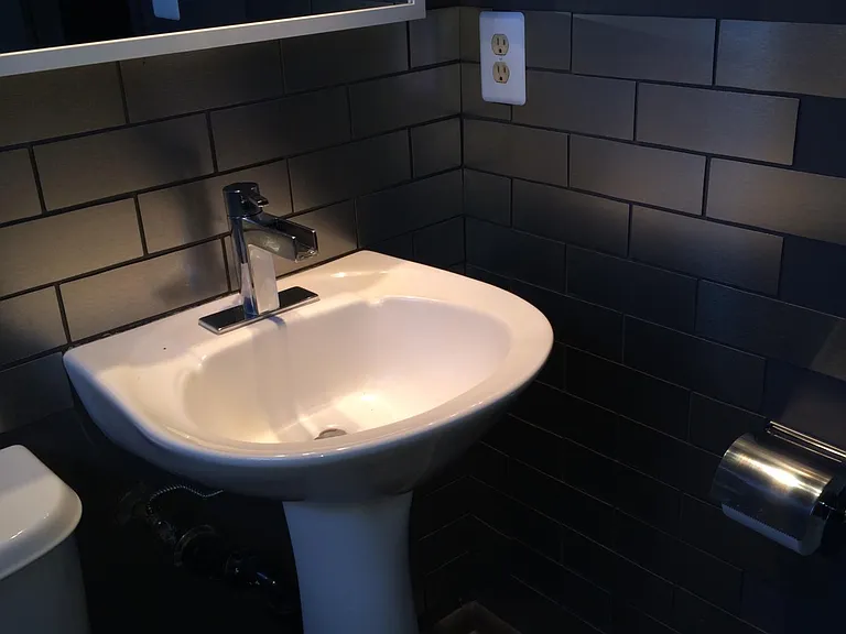 2801 S Paradise Mountain Rd — Photo 14