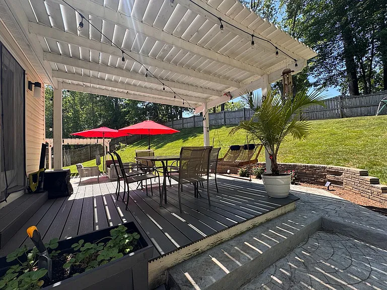 69 Spring Lake Dr — Photo 33