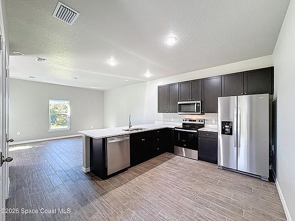 2nd image of 498 L M Davey Ln