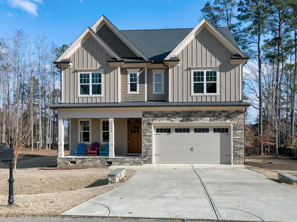 8533 Hurst Dr, Raleigh, NC 27603