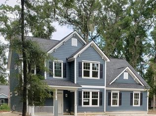 16 Laughing Gull Dr, Beaufort, SC 29907