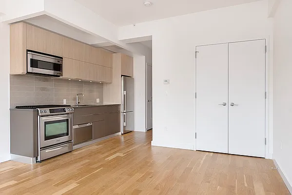 Rented by Bold Marketing | media 2