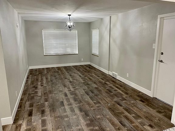 5th image of 5436 Sunshine Dr #2S