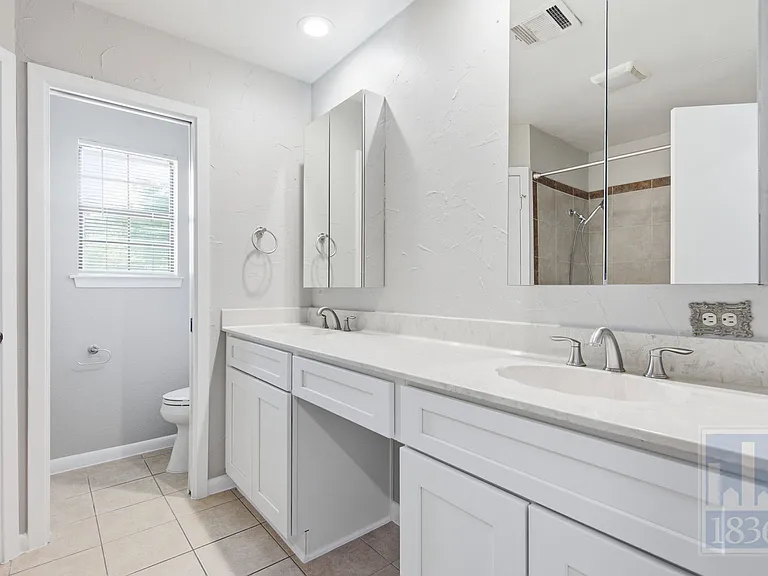 401 Oakridge Pass — Photo 19