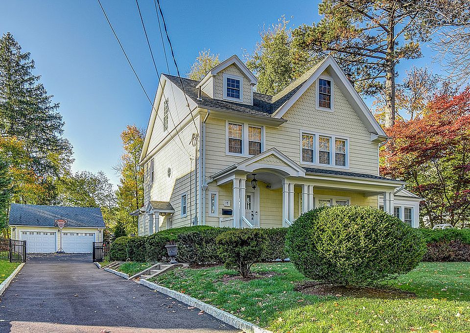 1st image of 17 Marion Ave
