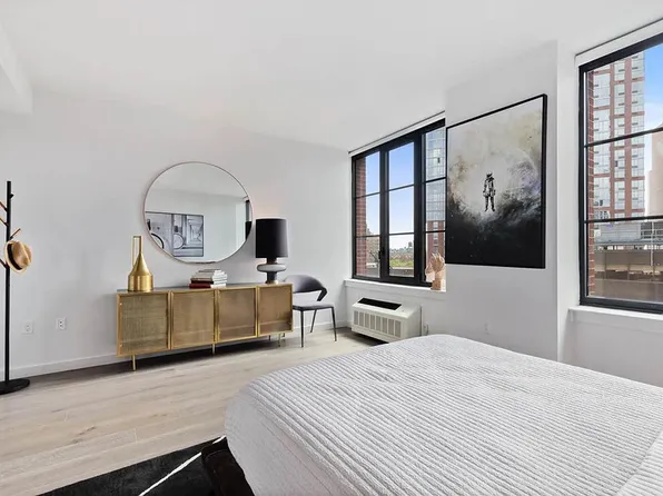 558 Fulton Street A1414 image 3 of 25