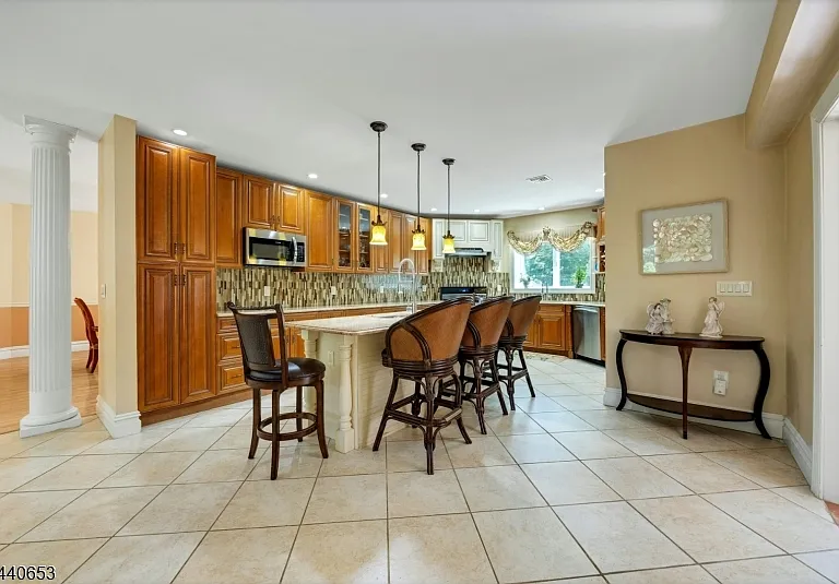 252 Mabel Pl — Photo 14