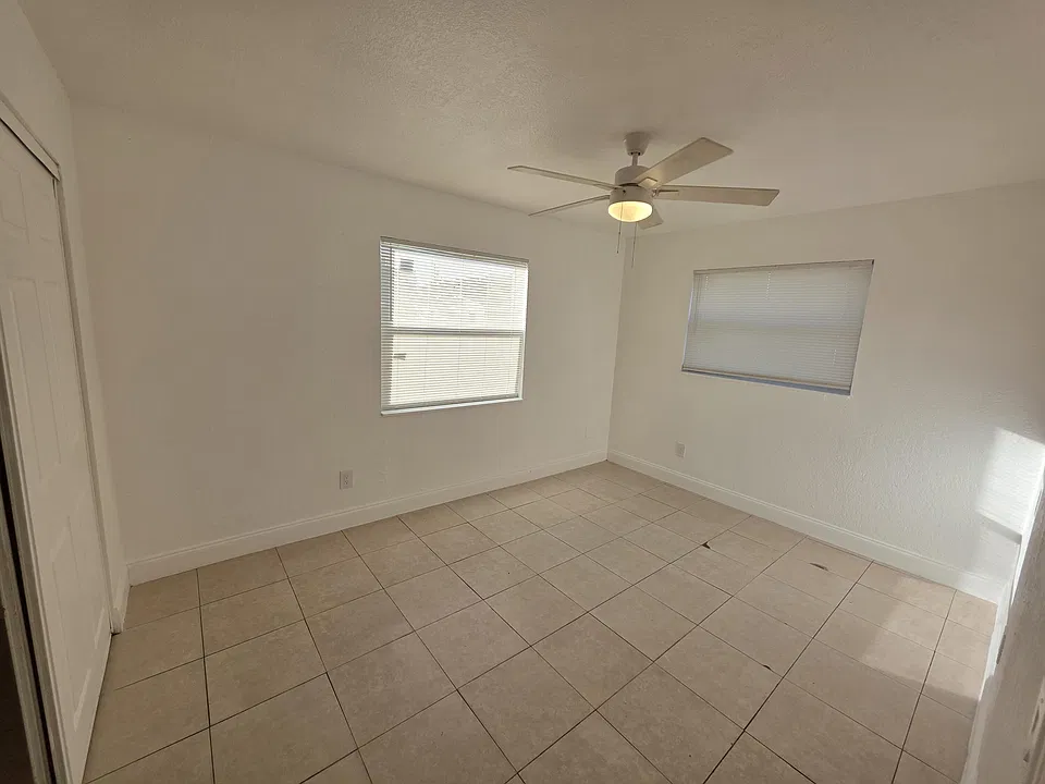 1130 N F St #A