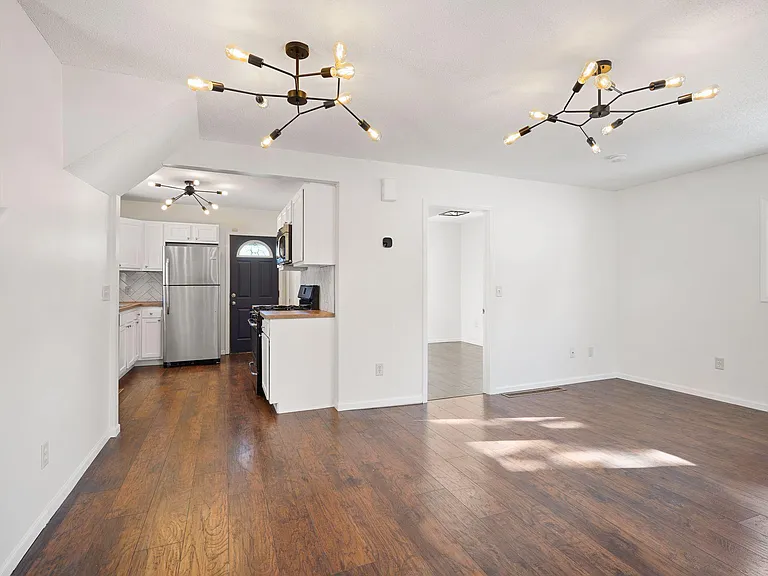 3956 Vera Cruz Ave N — Photo 11