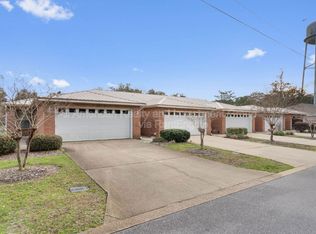 12 Roserita Pl, Mary Esther, FL 32569