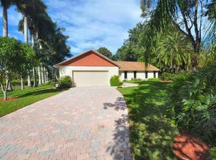 10485 SW 44th Ct, Davie, FL 33328